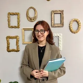 Psk. İrem Zeynep Yılmaz — Psikoloji, Ankara. Portre fotoğrafı.