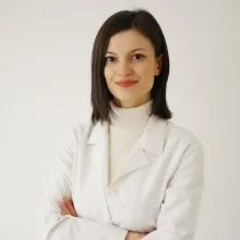 Dyt. Fatma Erener Tamnıku — Diyetisyen. Portre fotoğrafı.