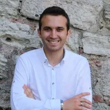 Dyt. İsmail Savur — Diyetisyen, Giresun. Portre fotoğrafı.