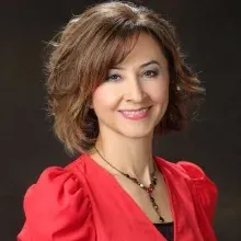 Prof. Dr. Şengül Özdek — Göz Hastalıkları, Çankaya, Ankara. Portre fotoğrafı.