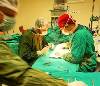 Op. Dr. Ahmet Savran profilinde yer alan galeri fotoğrafı.