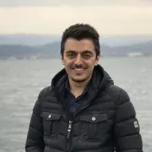 Dt. Yusuf Değirmen — Diş Hekimi, Bolu. Portre fotoğrafı.