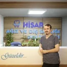 Dt. Muammer Şişik — Diş Hekimi, Afyonkarahisar. Portre fotoğrafı.