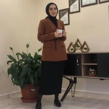 Dyt. Hatice Yıldırım — Diyetisyen. Portre fotoğrafı.