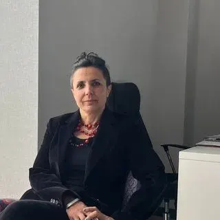 Uzm. Dkt. Yasemin Özdemir — Ankara. Portre fotoğrafı.