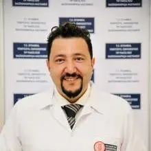 Dr. Öğr. Üyesi Özgür Yıldırım — Kalp Ve Damar Cerrahisi, Gaziosmanpaşa, İstanbul. Portre fotoğrafı.