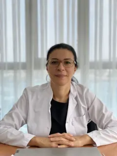 Doç. Dr. Süay Özmen profilinde yer alan galeri fotoğrafı.