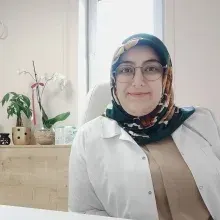 Fzt. Hamiyet Özdemir Atalar — Fizyoterapi Ve Rehabilitasyon, Kocaeli. Portre fotoğrafı.