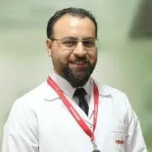 Op. Dr. Taner Kamacı — Çocuk Cerrahisi, Diyarbakır. Portre fotoğrafı.