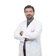 Op. Dr. Yavuz Tarık Atik — Üroloji, Kepez, Antalya. Portre fotoğrafı.