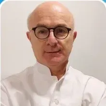 Prof. Dr. Ali Ayyıldız — Üroloji. Portre fotoğrafı.