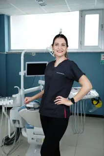 Dt. Deniz Nurdoğan Derbeder profilinde yer alan galeri fotoğrafı.