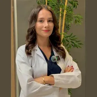 Fzt. Tuğba Çiftci — Fizyoterapi Ve Rehabilitasyon, Kocaeli. Portre fotoğrafı.
