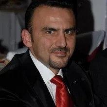 Op. Dr. Mustafa Sıtkı Yüksel — Genel Cerrahi, İstanbul. Portre fotoğrafı.