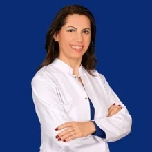 Doç. Dr. Özlem Çelik — Endokrinoloji Ve Metabolizma Hastalıkları, Küçükçekmece, İstanbul. Portre fotoğrafı.