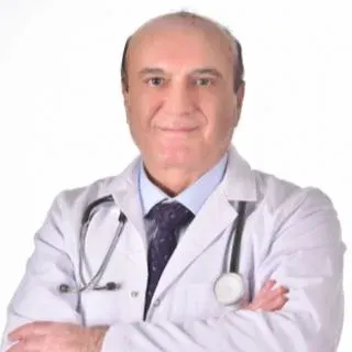 Uzm. Dr. İbrahim Dinç — İç Hastalıkları, Kırklareli. Portre fotoğrafı.