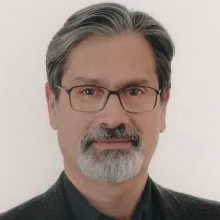 Prof. Dr. Sinan Çağlayan — İstanbul. Portre fotoğrafı.