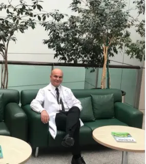 Uzm. Dr. Faruk Yeşiltaş profilinde yer alan galeri fotoğrafı.