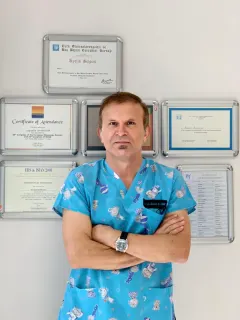 Op. Dr. İbrahim Bayraktar profilinde yer alan galeri fotoğrafı.