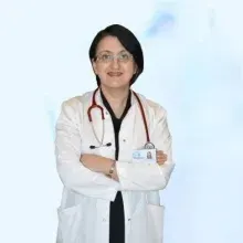 Prof. Dr. Betül Tavil — İstanbul. Portre fotoğrafı.