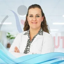Op. Dr. Elif Telciler — Kadın Hastalıkları Ve Doğum, Turgutlu, Manisa. Portre fotoğrafı.