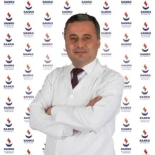 Prof. Dr. Erhan Özyol — Göz Hastalıkları, Şehitkamil, Gaziantep. Portre fotoğrafı.