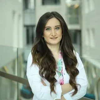 Psk. Kerime Begüm Özkaya — Psikoloji, Sivas. Portre fotoğrafı.