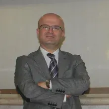 Op. Dr. Burak Uğraş — Genel Cerrahi, İstanbul. Portre fotoğrafı.