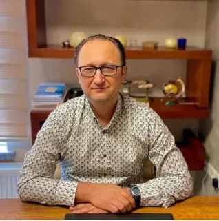Prof. Dr. Ercan Çalışkan profilinde yer alan galeri fotoğrafı.