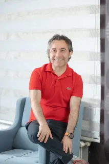 Op. Dr. Taner Çavumirza profilinde yer alan galeri fotoğrafı.