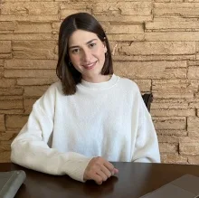 Psk. Cansu Bilecik — Psikoloji. Portre fotoğrafı.