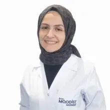 Kl. Psk. Derya Büşra Güneş — Psikoloji, Üsküdar, İstanbul. Portre fotoğrafı.