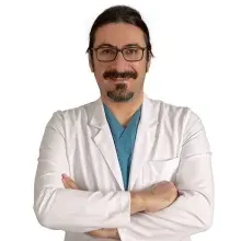 Op. Dr. Ergin Tuna — Kulak Burun Boğaz, Balıkesir. Portre fotoğrafı.