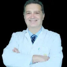 Prof. Dr. Ali Aydın Yavuz — Radyasyon Onkolojisi, Ankara. Portre fotoğrafı.
