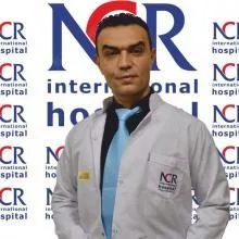 Op. Dr. Ömer Berberoğlu — Plastik Rekonstrüktif Ve Estetik Cerrahi, Şehitkamil, Gaziantep. Portre fotoğrafı.