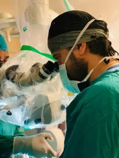 Op. Dr. Erkan Yıldırım profilinde yer alan galeri fotoğrafı.