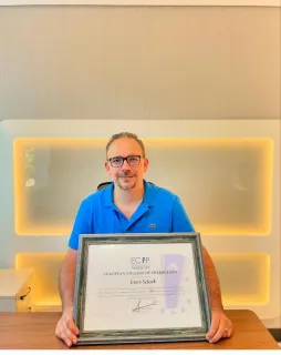 Doç. Dr. Emre Selçuk profilinde yer alan galeri fotoğrafı.