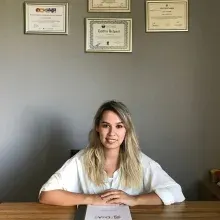Psk. Gizem Karademir — Psikoloji, Antalya. Portre fotoğrafı.