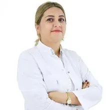 Op. Dr. Handan Özge Güzel — Kadın Hastalıkları Ve Doğum, İskenderun, Hatay. Portre fotoğrafı.