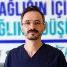 Uzm. Dr. Ali Osman Eriş — Anesteziyoloji Ve Reanimasyon, Bahçelievler, İstanbul. Portre fotoğrafı.