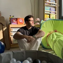 Dkt. Hasip Koçer — Dil ve Konuşma Terapisi, Konya. Portre fotoğrafı.