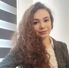 Psk. Dilara Şakar — Psikoloji. Portre fotoğrafı.