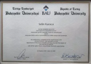 Fzt. Selin Karaca profilinde yer alan galeri fotoğrafı.