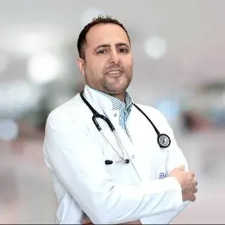 Uzm. Dr. Adem Koçak — Çocuk Sağlığı Ve Hastalıkları, Karabük. Portre fotoğrafı.