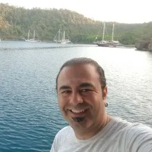 Dr. Öğr. Üyesi Barış Tunca — Küçükçekmece, İstanbul. Portre fotoğrafı.