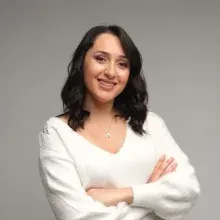 Psk. Buse İmdat — Psikoloji. Portre fotoğrafı.