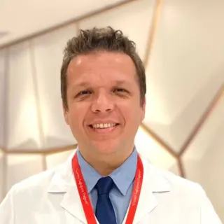 Doç. Dr. Engin Türkgeldi profilinde yer alan galeri fotoğrafı.