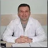 Uzm. Dr. Önder Bekar — İç Hastalıkları, Osmangazi, Bursa. Portre fotoğrafı.