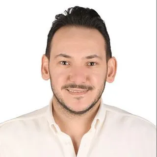 Uzm. Dr. Mehmet Berkan Panuş — Anesteziyoloji ve reanimasyon. Portre fotoğrafı.