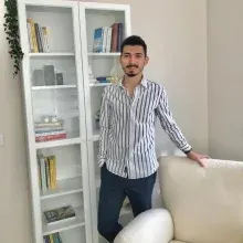 Psk. Dan. Evren Yıldız — Psikolojik Danışma ve Rehberlik, Ankara. Portre fotoğrafı.
